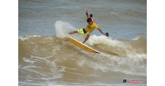 Super Surf em Maresias coroa Flavio Nakagima